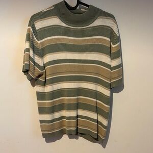 Croft & Barrow Olive and Cream Knit Top